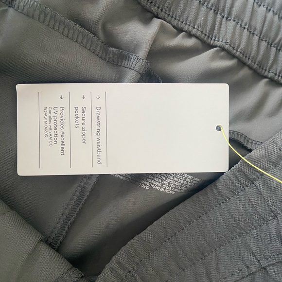 Men’s Joggers - Picture 3 of 4